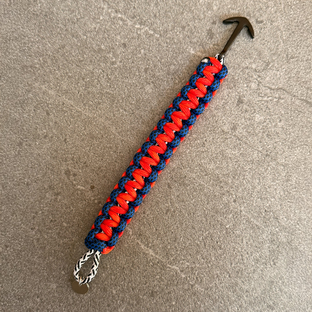 Crimson Paracord Bracelet — Blue / Crimson