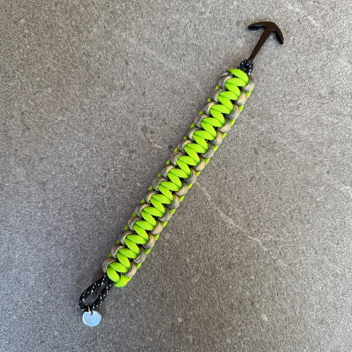 Tetra Paracord Bracelet — Green / Camo