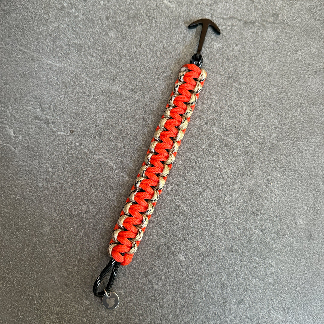 Coral Paracord Bracelet — Orange / Camo